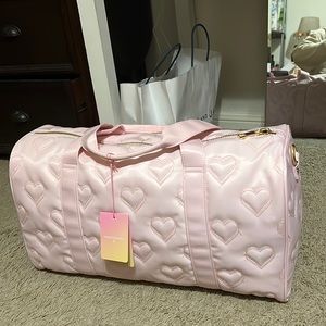 Pink hearts, Stoney Clover Lane x Target Duffle bag, BRAND NEW WITH TAGS